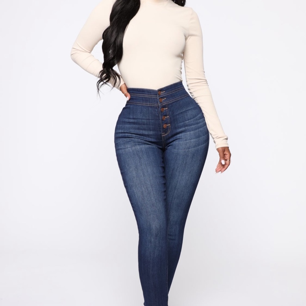 Fashion Nova NWT Missing you crazy High Rise Jeans